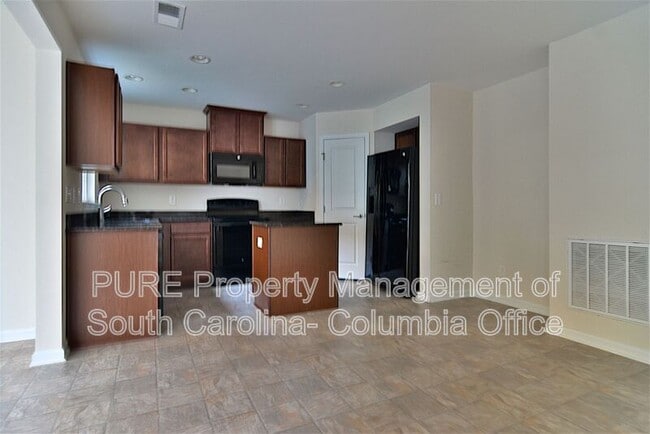 Building Photo - 151 Luna Trail