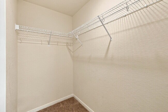 Building Photo - Spacious 4-Bedroom Home Near Lackland AFB with Private Backyard