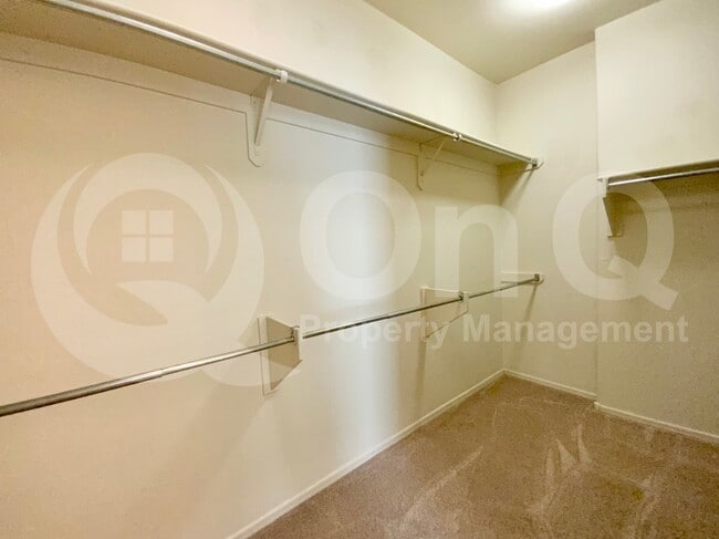 Building Photo - 11566 W Stone Mound Dr