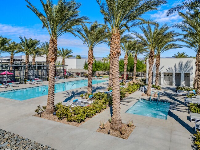 Building Photo - 446 Fountain Dr