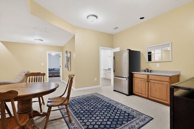 Building Photo - 13641 Breezy Meadow Ln