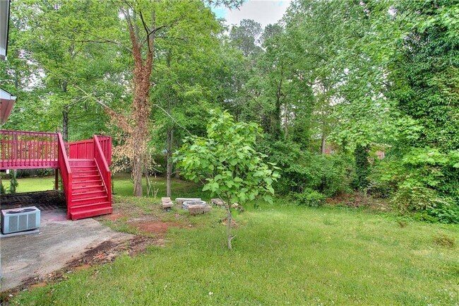 Building Photo - 2067 Brockett Rd