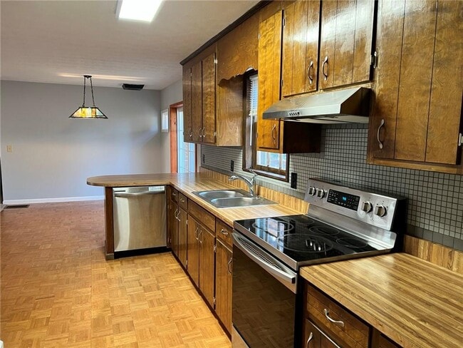 Building Photo - 2509 Mud Creek Rd