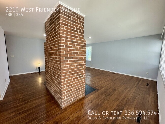 Building Photo - 2210 W Friendly Ave