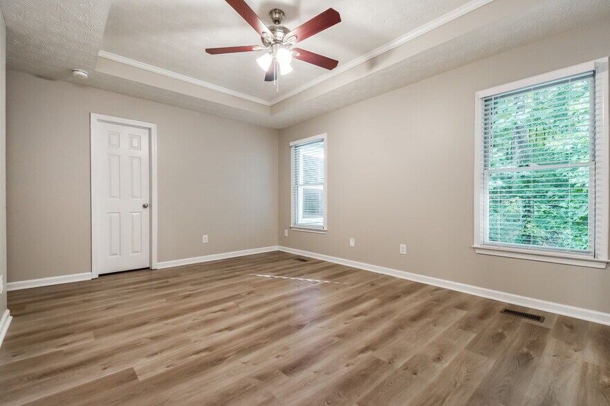 Building Photo - 120 Brookhaven Ln