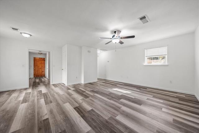 Building Photo - 212 N Wood St