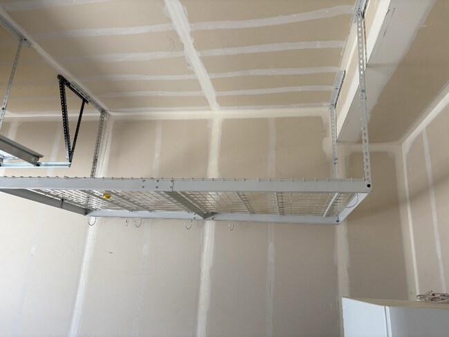 Building Photo - 4287 Golden Grv