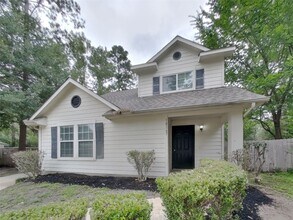 Building Photo - 18167 Woodsdale Ct