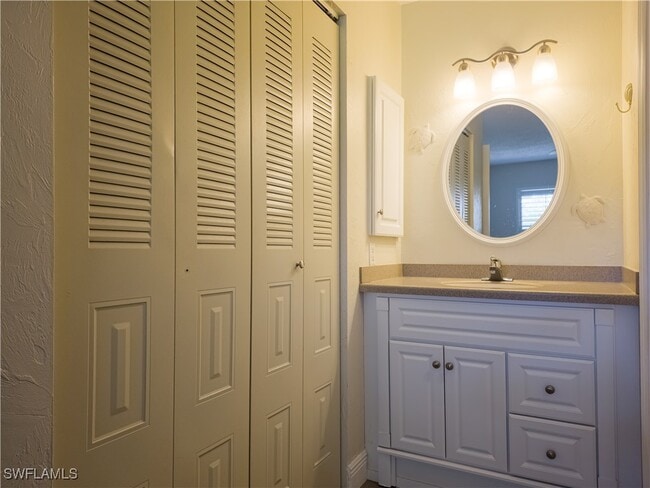 Building Photo - 6300 South Pointe Blvd