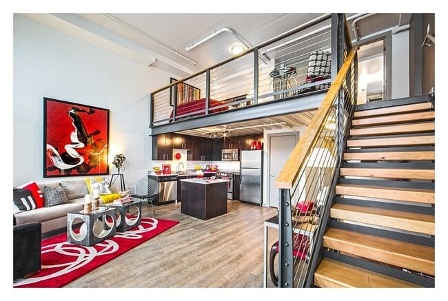 Building Photo - Koi