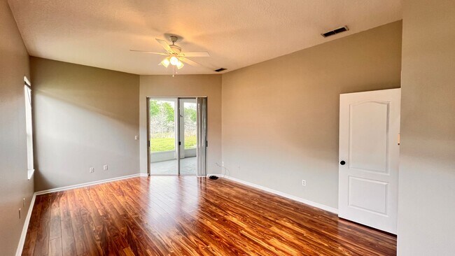 Building Photo - Spacious 4BR Home in Winter Springs | 2,874 Sq Ft | Pet-Friendly | Near Park & Playground