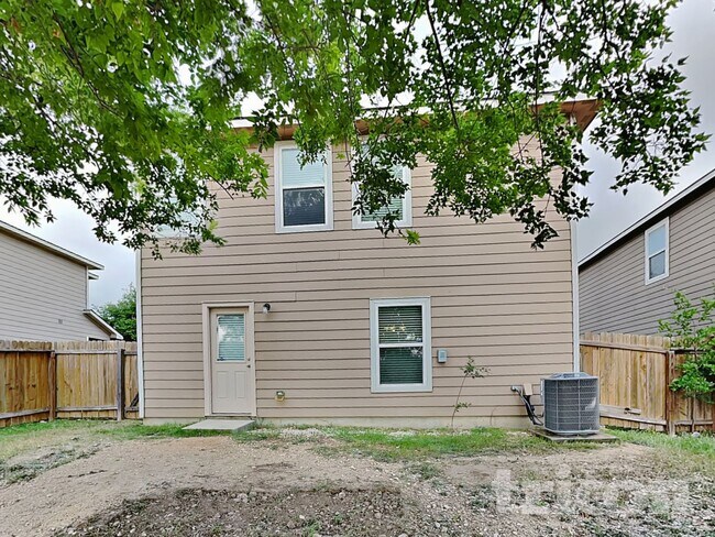 Building Photo - 6115 Southern Vis