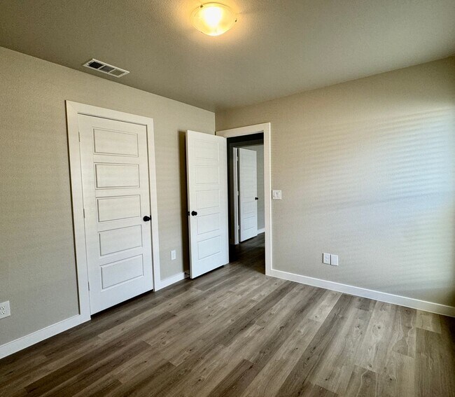 Building Photo - Newer Build in Frenship District! Beautiful 3/2/2 with Fridge and Sprinkler System!