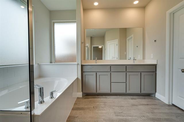 Building Photo - 509 Hogan Dr
