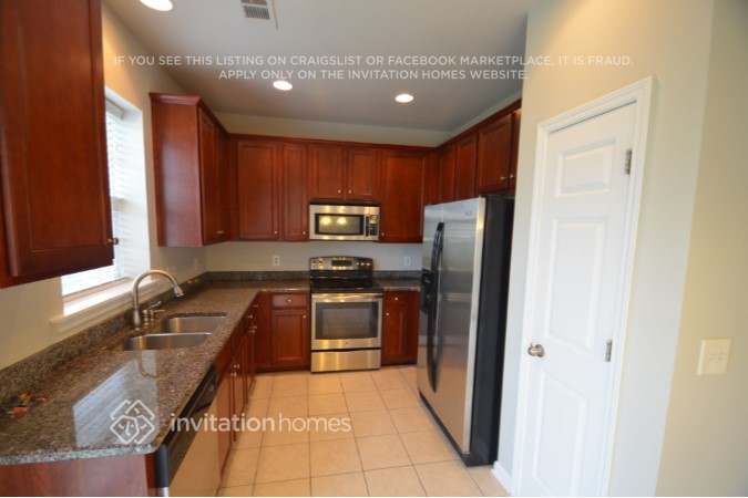 Building Photo - 9738 Turning Wheel Dr