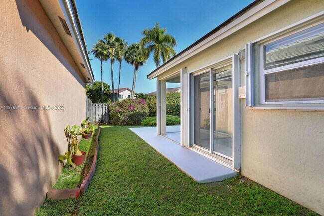 Building Photo - 12357 SW 144th Terrace