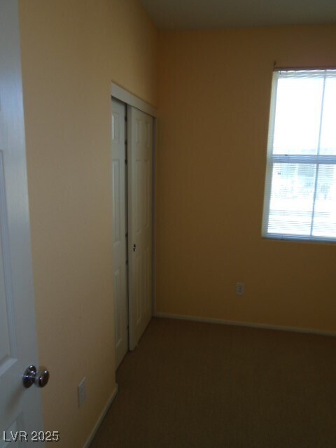 Building Photo - 3913 Sweet Pine St