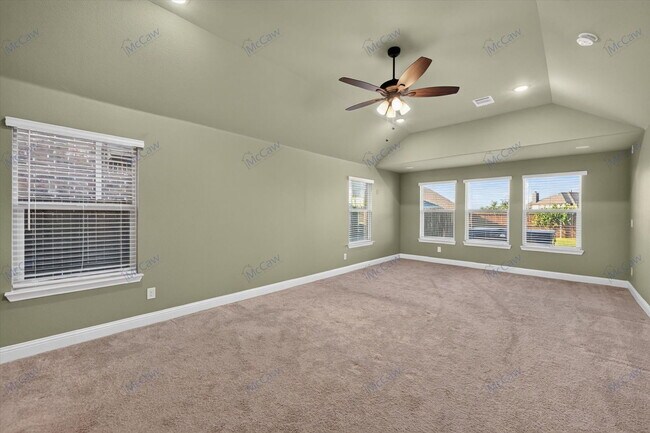 Building Photo - 1416 Alexander Dr