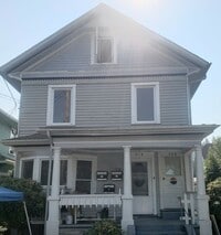 Building Photo - Cozy Oregon City Apartment!