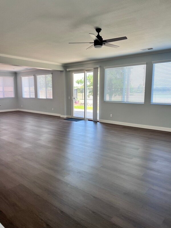 Building Photo - 29124 Meandering Cir