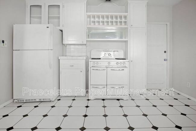 Building Photo - 2244 Felton St