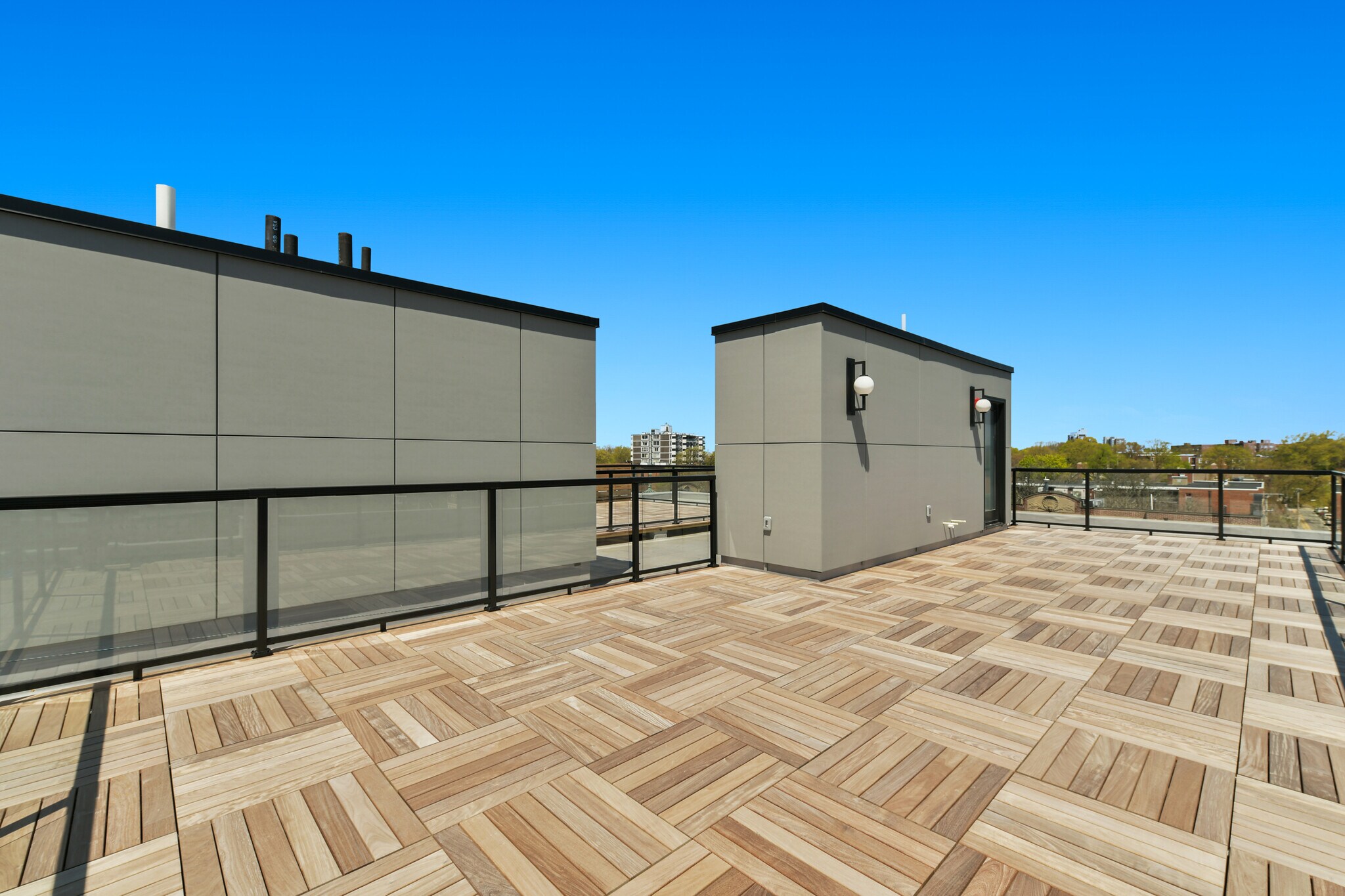 Building Photo - 14 Green St