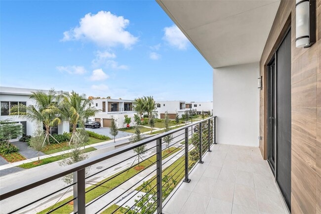 Building Photo - 16699 Botaniko Dr N