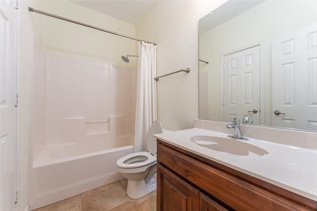 Building Photo - 2401 Spruce Springs Way