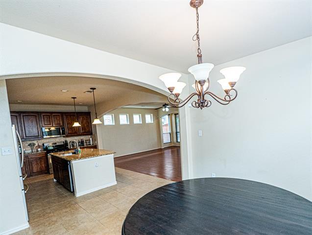 Building Photo - 313 Perkins Dr