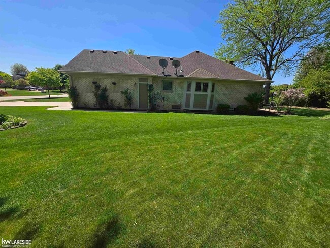 Building Photo - 52843 Deerwood Dr