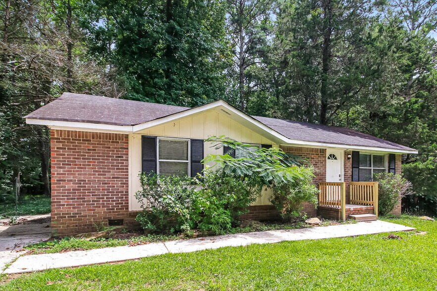 Building Photo - 10192 Port Royal Ct