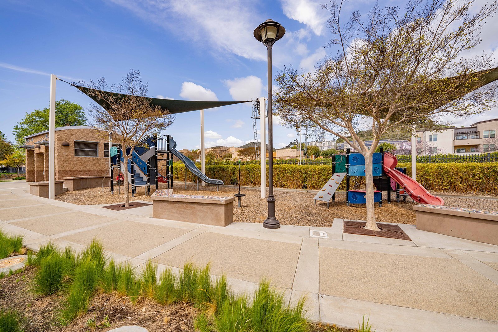 Building Photo - 343 Autumn Dr