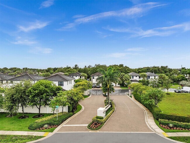 Building Photo - 4936 Whispering Way