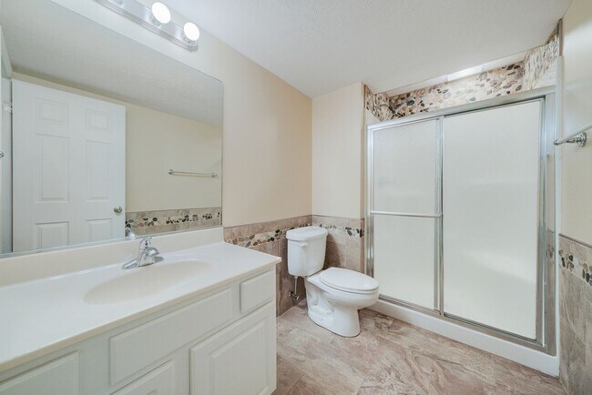 Building Photo - 4 Bed / 3 Bath ranch home