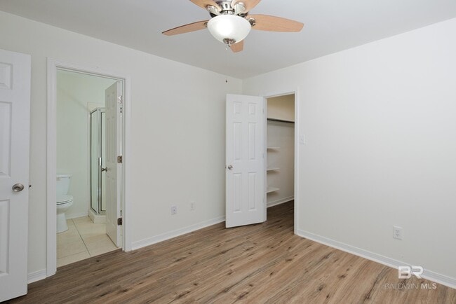 Building Photo - 8553 Garden Cir