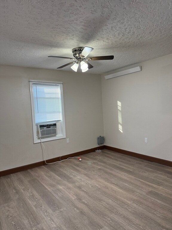 Building Photo - 48 Juniper Rd
