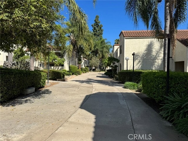 Building Photo - 700 W 3rd St