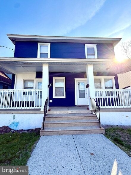 Building Photo - 1906 49th St