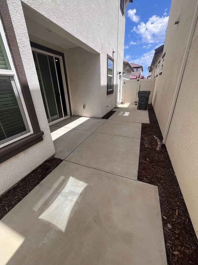 Building Photo - BEAUTIFUL HOME IN WESTPARK!!