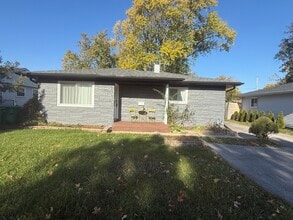 Building Photo - 362 Marion Ct