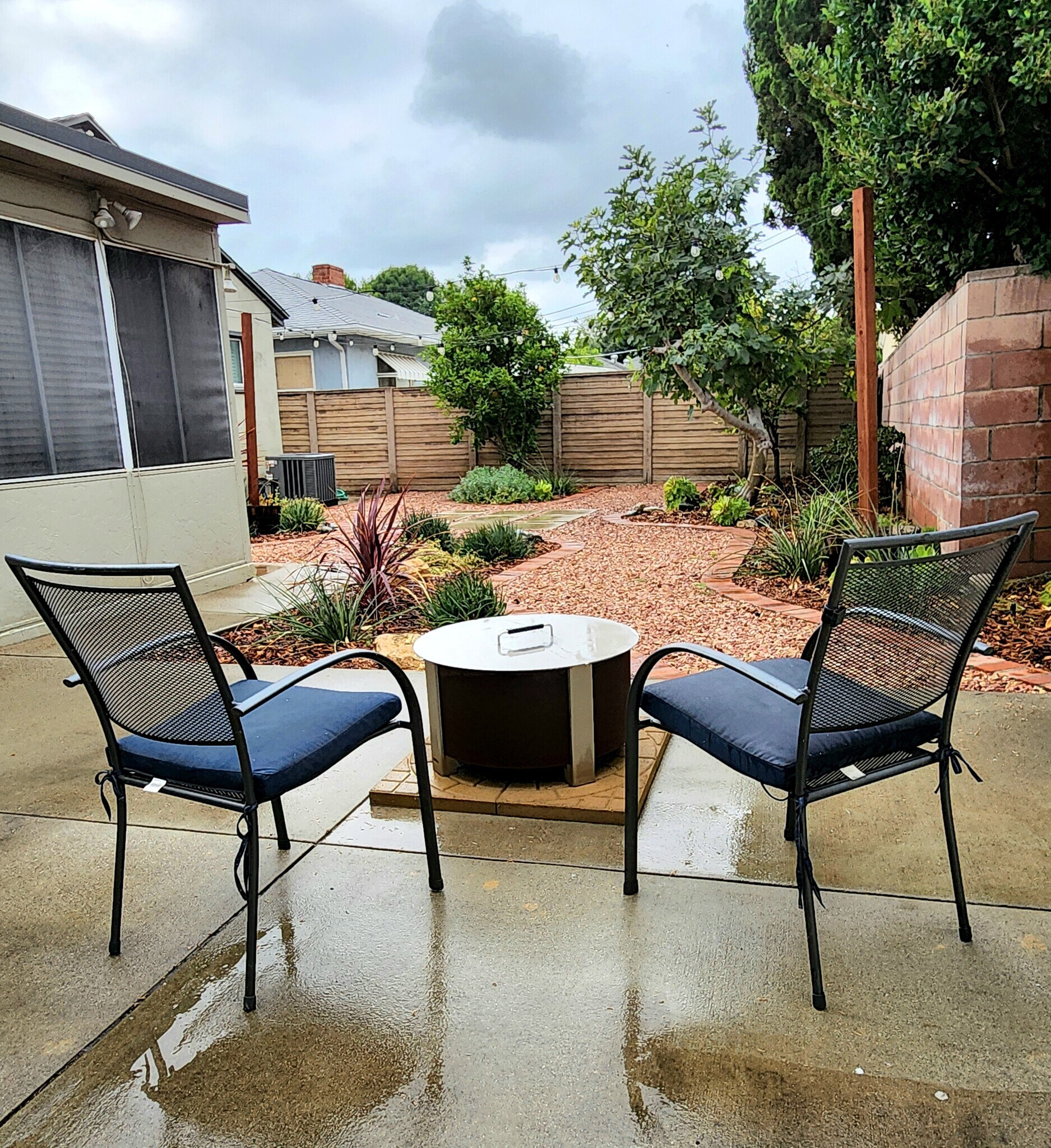 Building Photo - 6235 Aura Ave