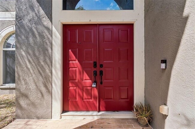 Building Photo - 18154 Sandy Pointe Dr