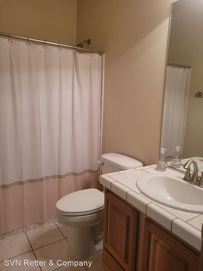 Building Photo - 2 br, 2 bath House - 3121 W 30th Ave, A-102