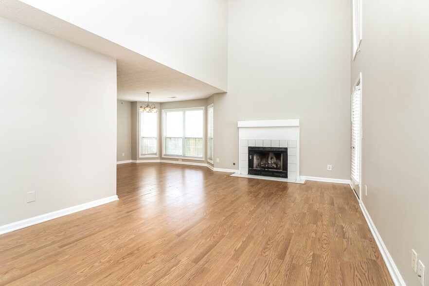 Building Photo - 13477 Aventide Ln