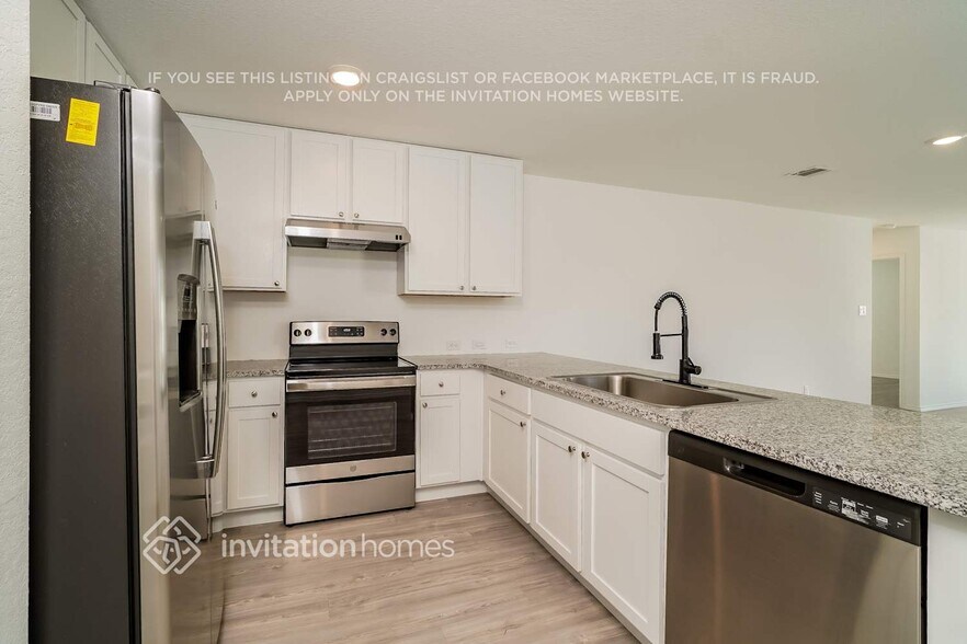 Building Photo - 104 Parish Ln