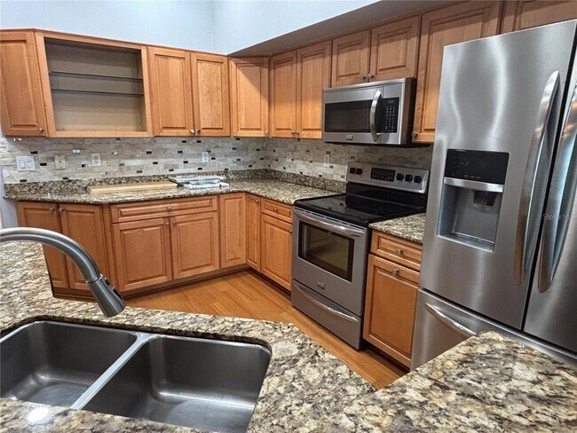 Building Photo - 200 Brightwater Dr