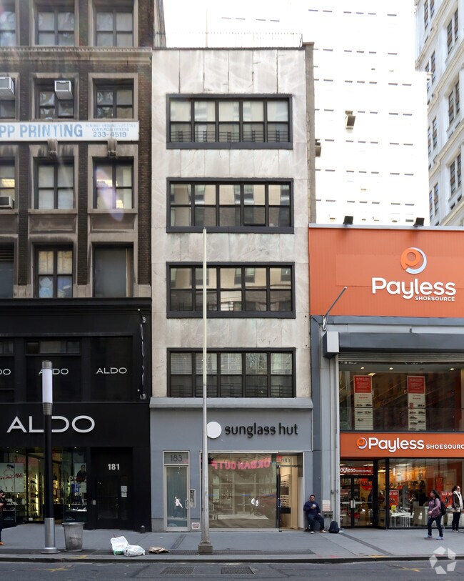 Building Photo - 183 Broadway