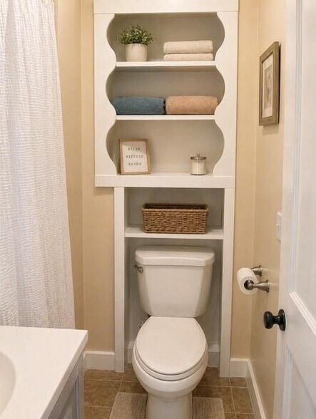 Building Photo - 65 Maple Ave