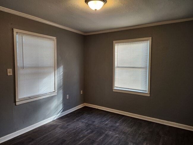 Building Photo - 1808 Corbitt St