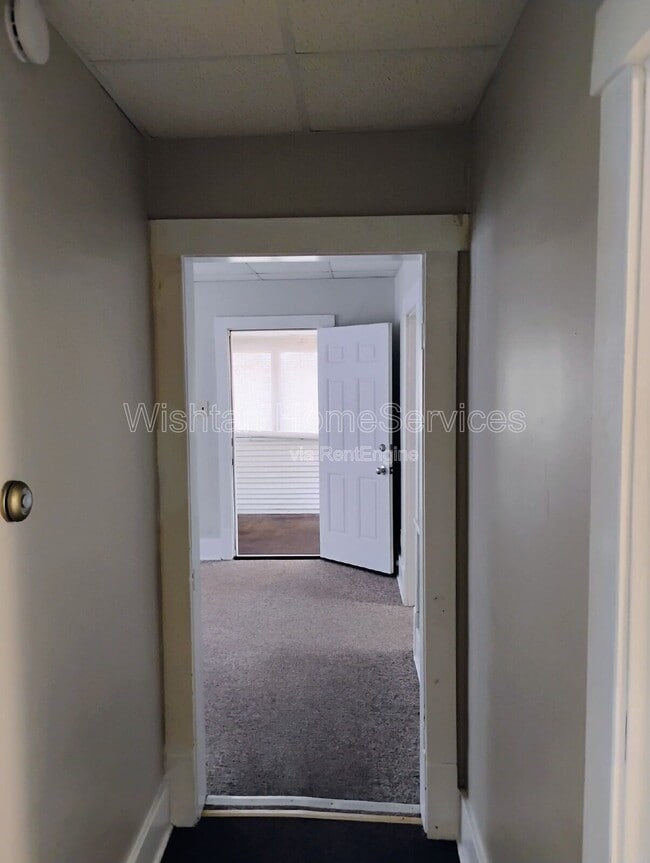 Building Photo - 209 Chandler Blvd